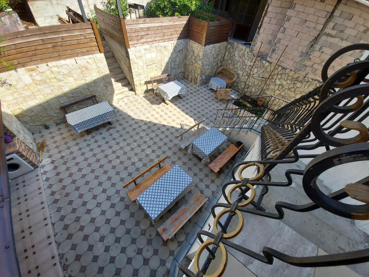 Гостевой Дом София 400 М До Моря Гагра Екстер'єр фото